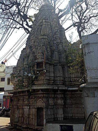 Go out for a walk-Ive Gaya-travel blog stories-post-india-udaipur-asia-5